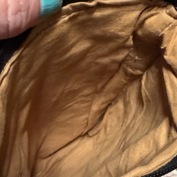 Great Love Olive Crossbody Bag - Picture 6 of 14